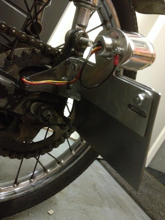 kenteken plaat houder en achterlicht houder gemaakt, rvs tig gelast