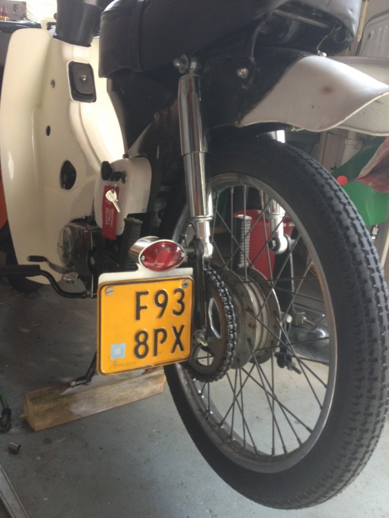 en de achterkant aangepast