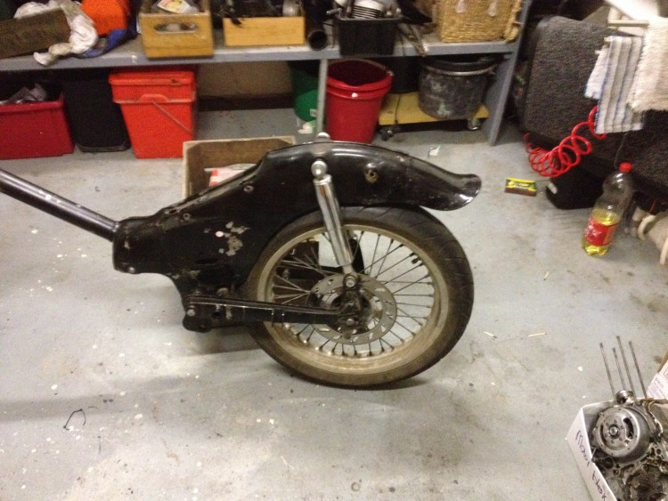 op marktplaats een derbi voorwiel gekocht